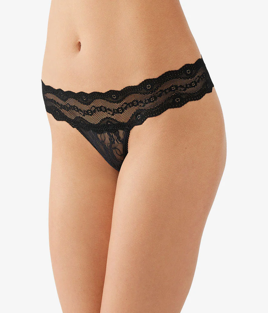 Lace Kiss Thong: Night - Image 2
